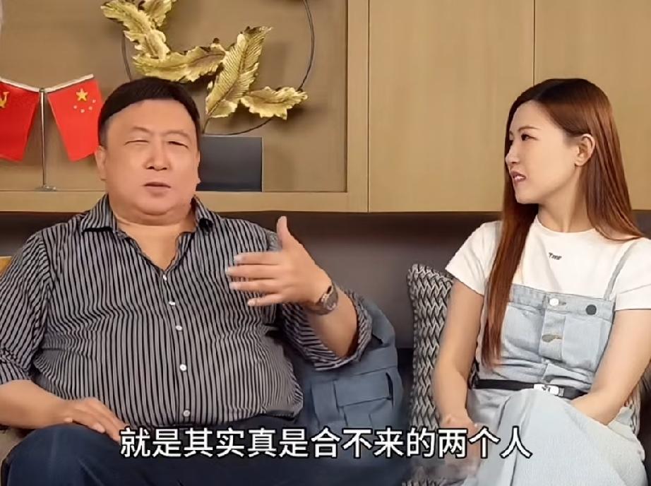 王晶说张柏芝在外人面前一直骂谢霆锋王晶曾爆谢霆锋张柏芝性格不合到什么程度，他