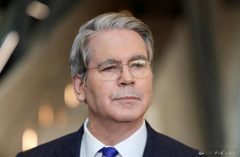 美国AI芯片禁令再升级！英伟达“皇冠上的明珠”Blackwell被禁止对华出售