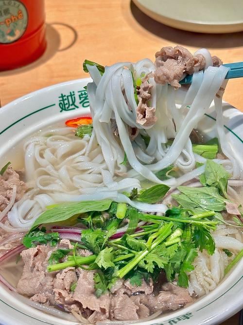 越南国食Pho在中国遇冷：不是不好吃，是没读懂中国人的胃在越南街头，一碗P
