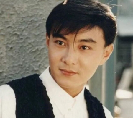 1996年，张卫健主演的TVB版《西游记》收视率创历史新高，总盈利2亿，结果张卫