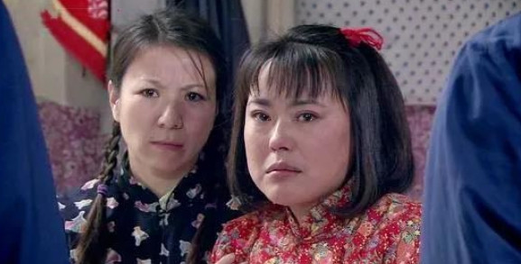 2005年，《金婚》剧组邀请李菁菁出演“庄嫂”这一角色，开价是80000元片酬。