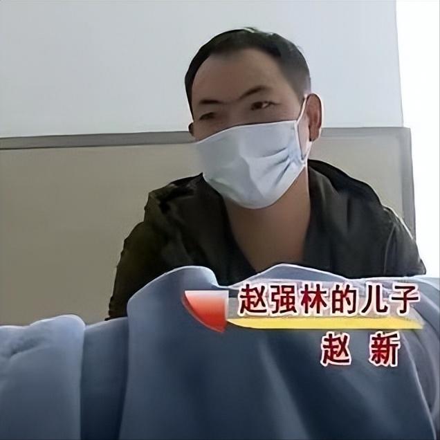 这是真男人，30岁男子，离异后无意得知，前妻竟然偷偷为自己生下了孩子，他不顾家人