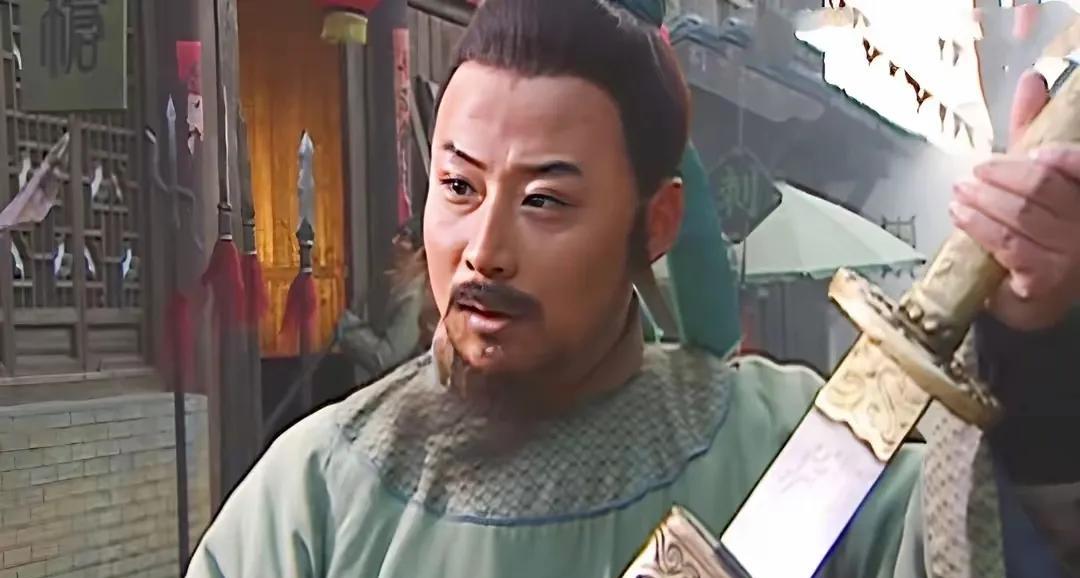 四大名著里，红楼梦写得最好，三国演义最差！红楼梦就是再不好看，也是100%的第一