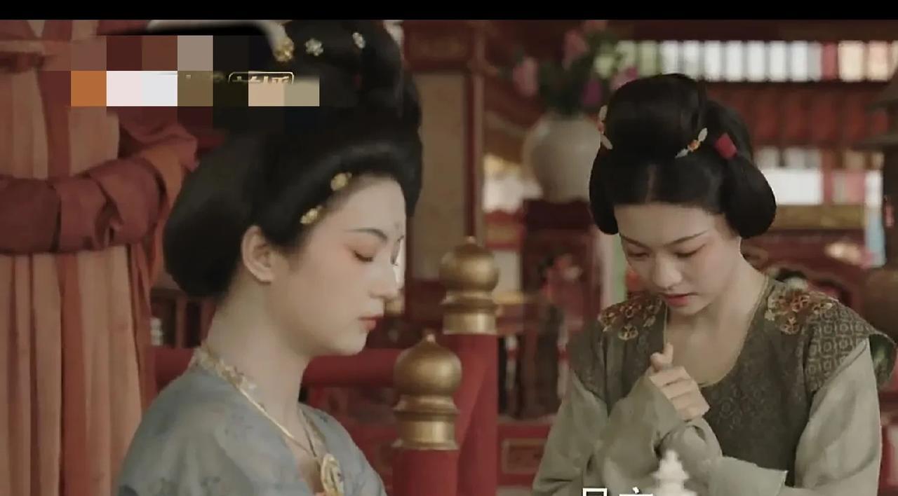 《锦绣芳华》多日不见，县主李幼贞终于出镜了。剧中众多女角儿之中，没有谁比李幼贞