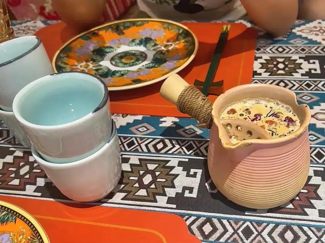 成年人相处久了，会发现一个特别通透的真相：一个人的认知层次，藏在他的反驳欲里。