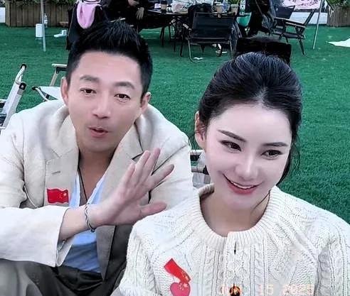 豪门婚礼背后的现实账本：一场体面面子游戏下的真实婚姻博弈最近网上有人提到大S前