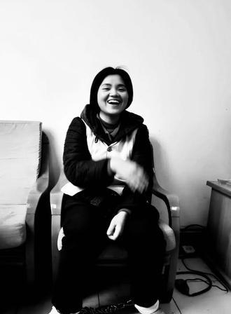 2011年，云南的毒贩“土皇后”杨菊芬，得知自己不久就要执行死刑。居然还淡定自若