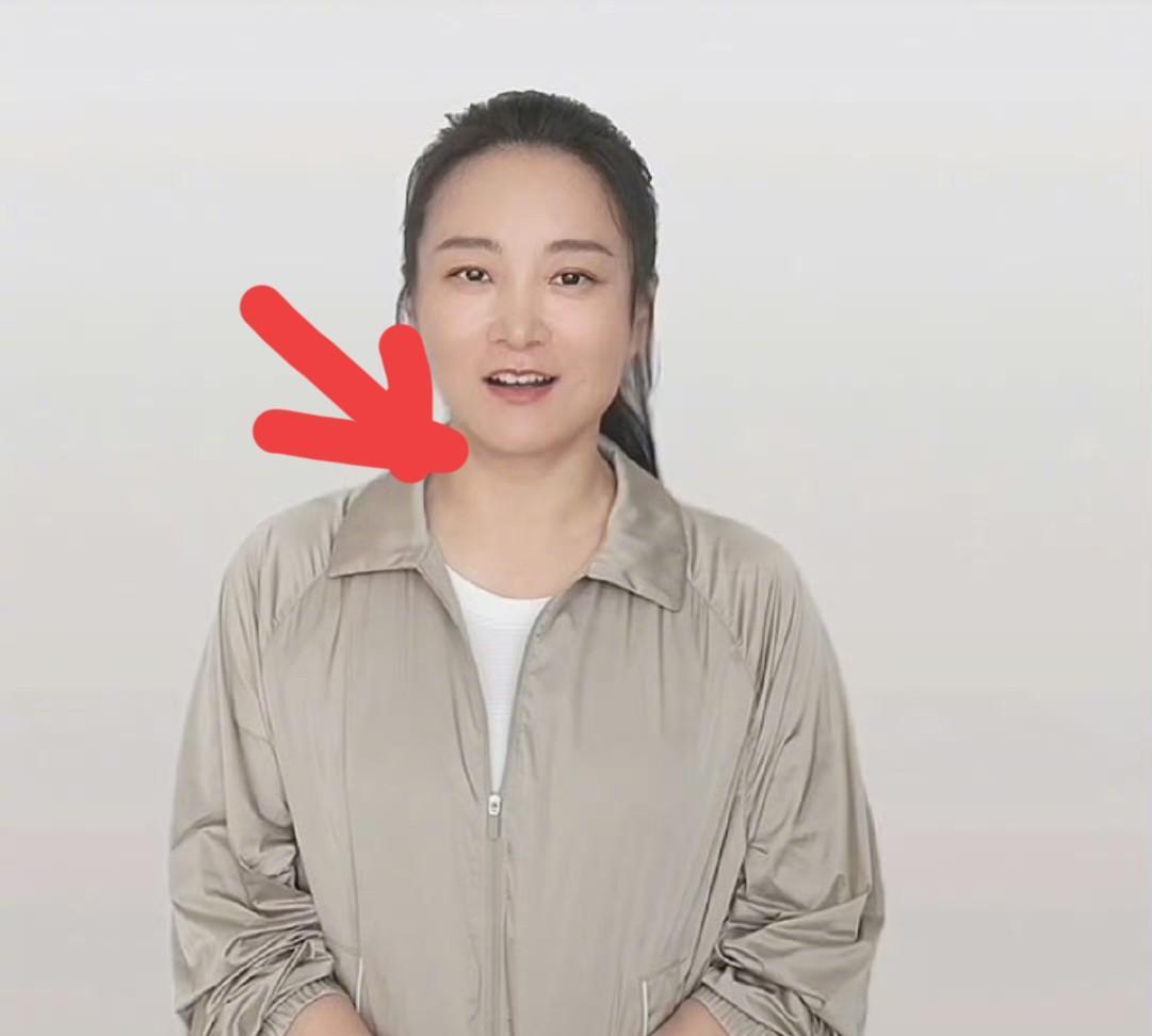 一觉醒来天都变了贾玲瘦出新高度，所有人都沉默了不是因为她变漂亮了，也不是因