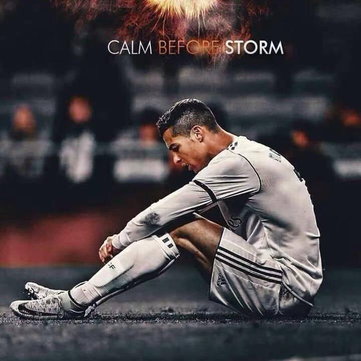 C罗有多伟大！最近外媒统计了2004年葡萄牙欧洲杯368名球员的数据，除了C罗