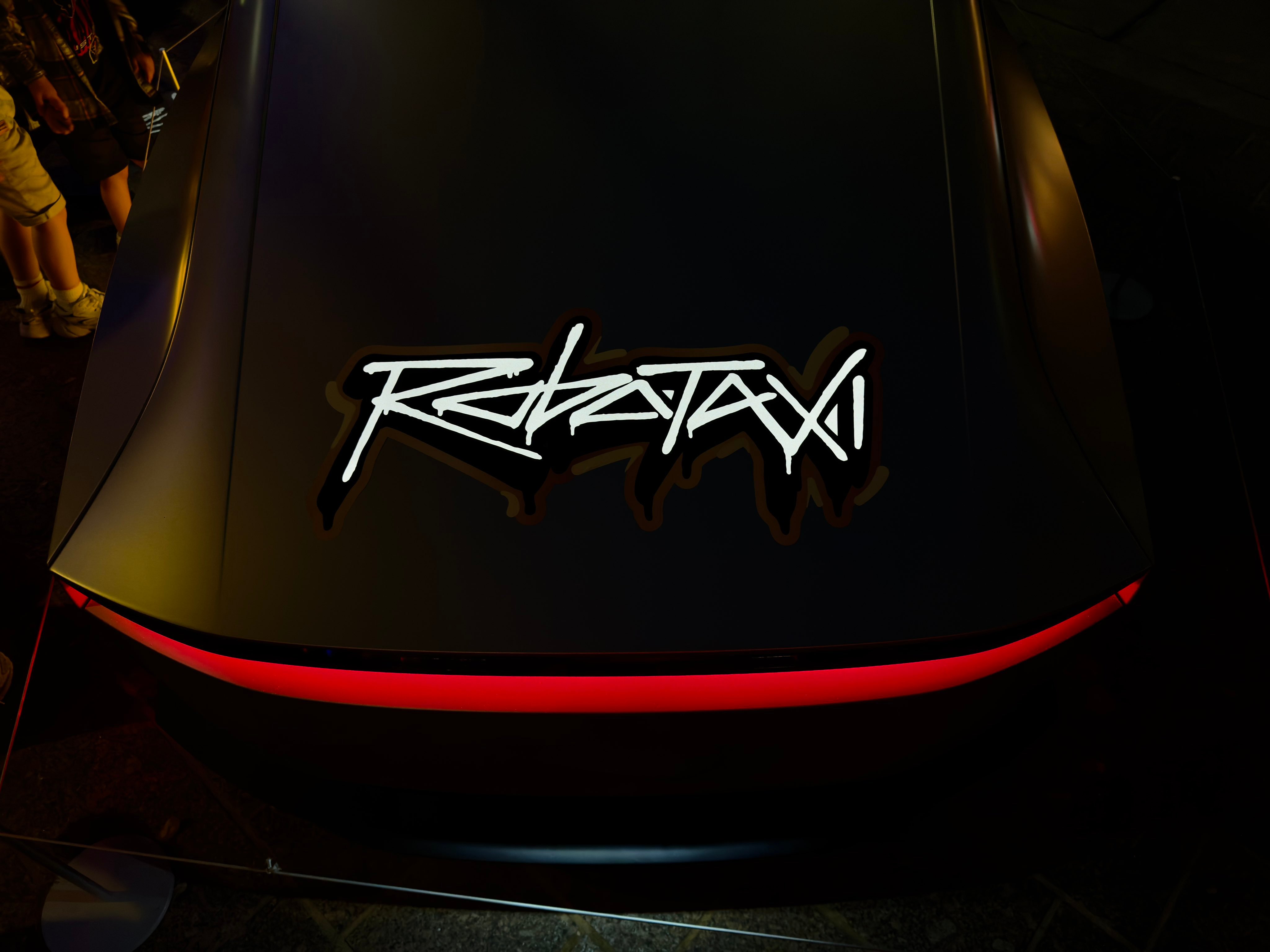 特斯拉：预计4月10日荷兰批准FSD，其他欧盟国家将自动过审3月20日，特斯拉宣