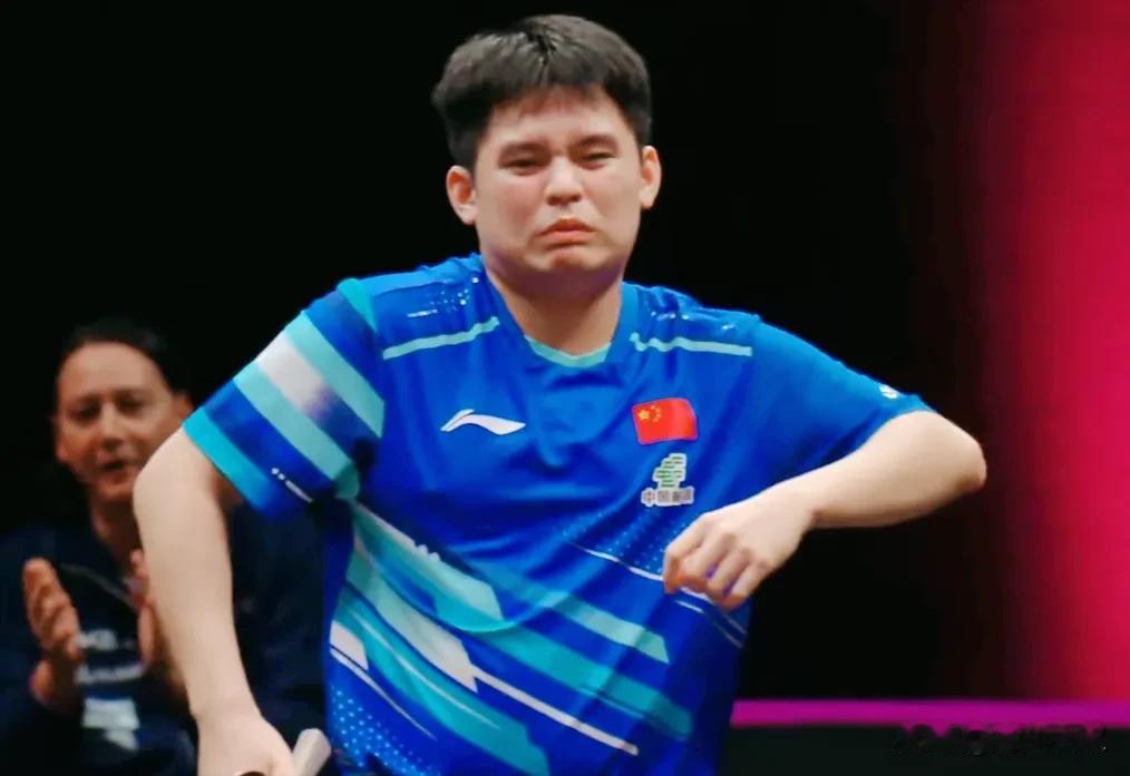 从今晚林诗栋和王皓的关系看，王皓继续留任男队主教练的可能更大！不单单是今晚