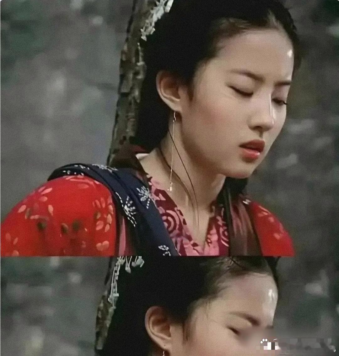 16岁，刘亦菲去试镜"阿奴"，衣服S码，她穿不上。导演李国立瞄一眼，直接喊停：别
