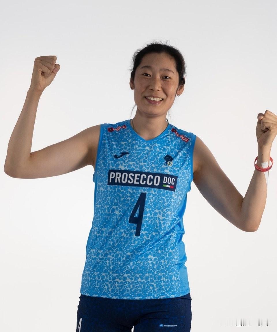 时间过得真快，明晚北京时间9点2025年女排世俱赛将于正式拉开帷幕，作为卫冕冠军