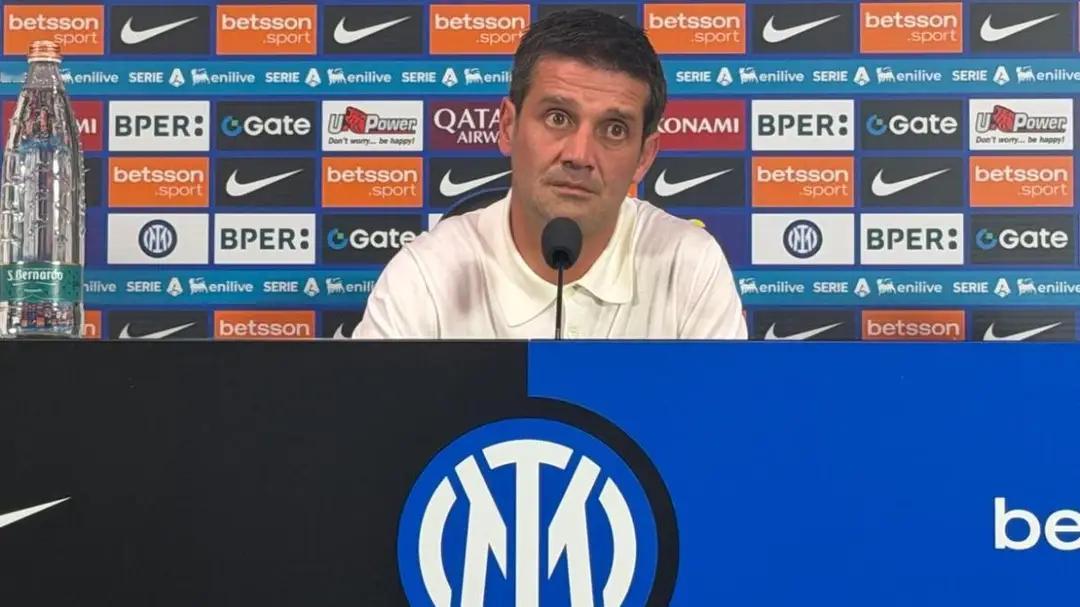 【意甲33轮，齐沃为上半时表现揽责，不愿意接受意甲冠军的称呼，还要继续努力】齐沃