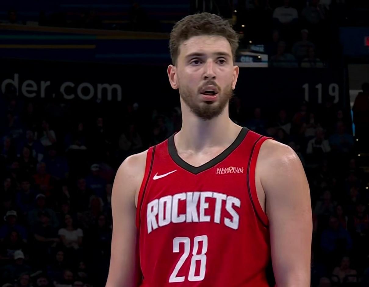 见鬼：申京这表现太“不正常”了！说实话：申京吃饺子不可怕，可怕的是顿顿吃饺子