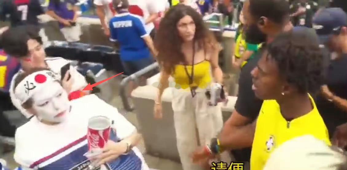 巴西绝杀只盯着上半场巴西0-1落后，其实没能看懂整场战术布局，安切洛蒂上半场一直