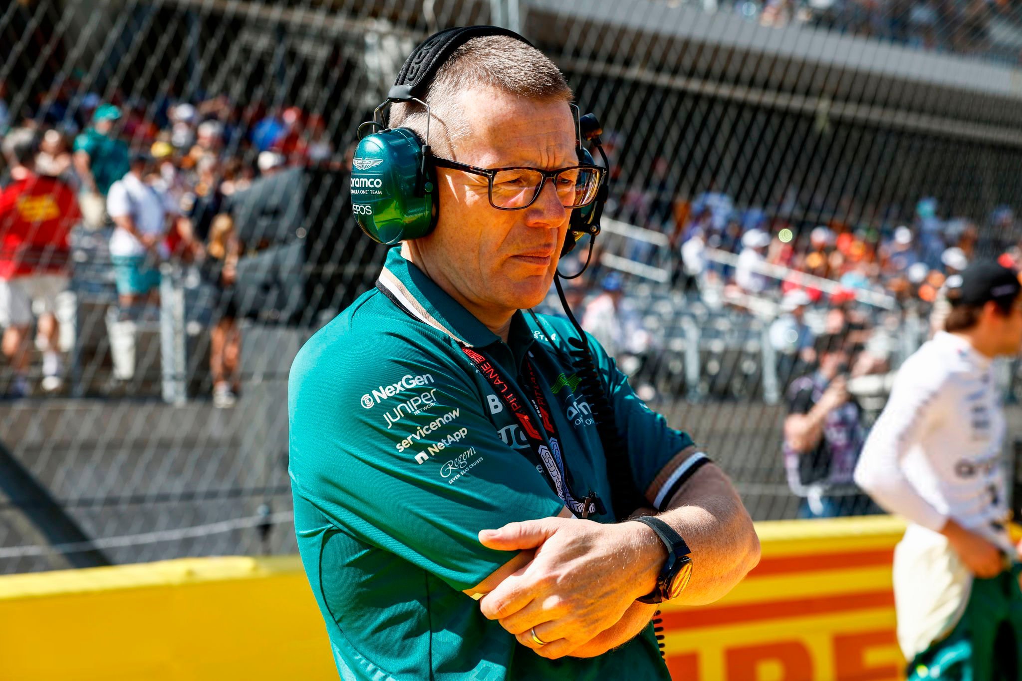 F1BBC：安迪·考威尔将在本赛季结束后离开阿斯顿·马丁车队。是的，感觉他在马