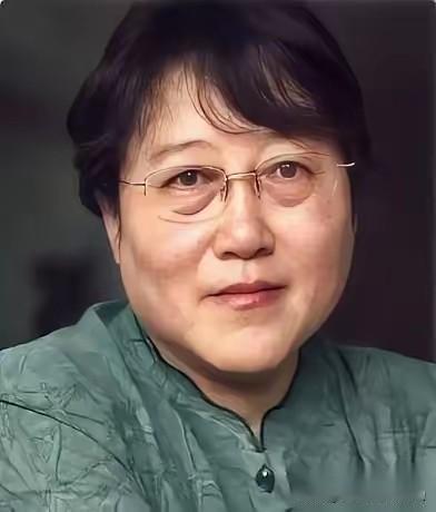 有位性学家坦言：男人的性欲高峰在20-30岁，女人的在35-45岁才真正释放。像