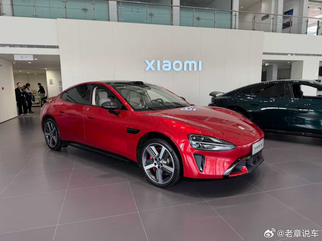 要不要把订单改成准现车！之前不喜欢蓝色轮毂，但是看了实车，觉得这个蓝色轮毂看着还