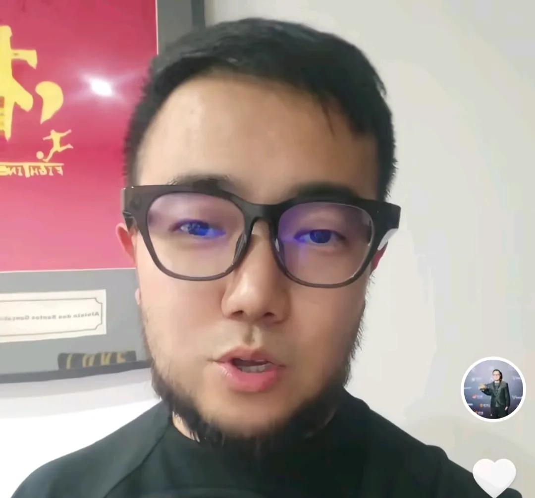 媒体人潘伟力表示，其实他目前仍旧不看好上海申花能拿到本赛季中超冠军。在上海申花