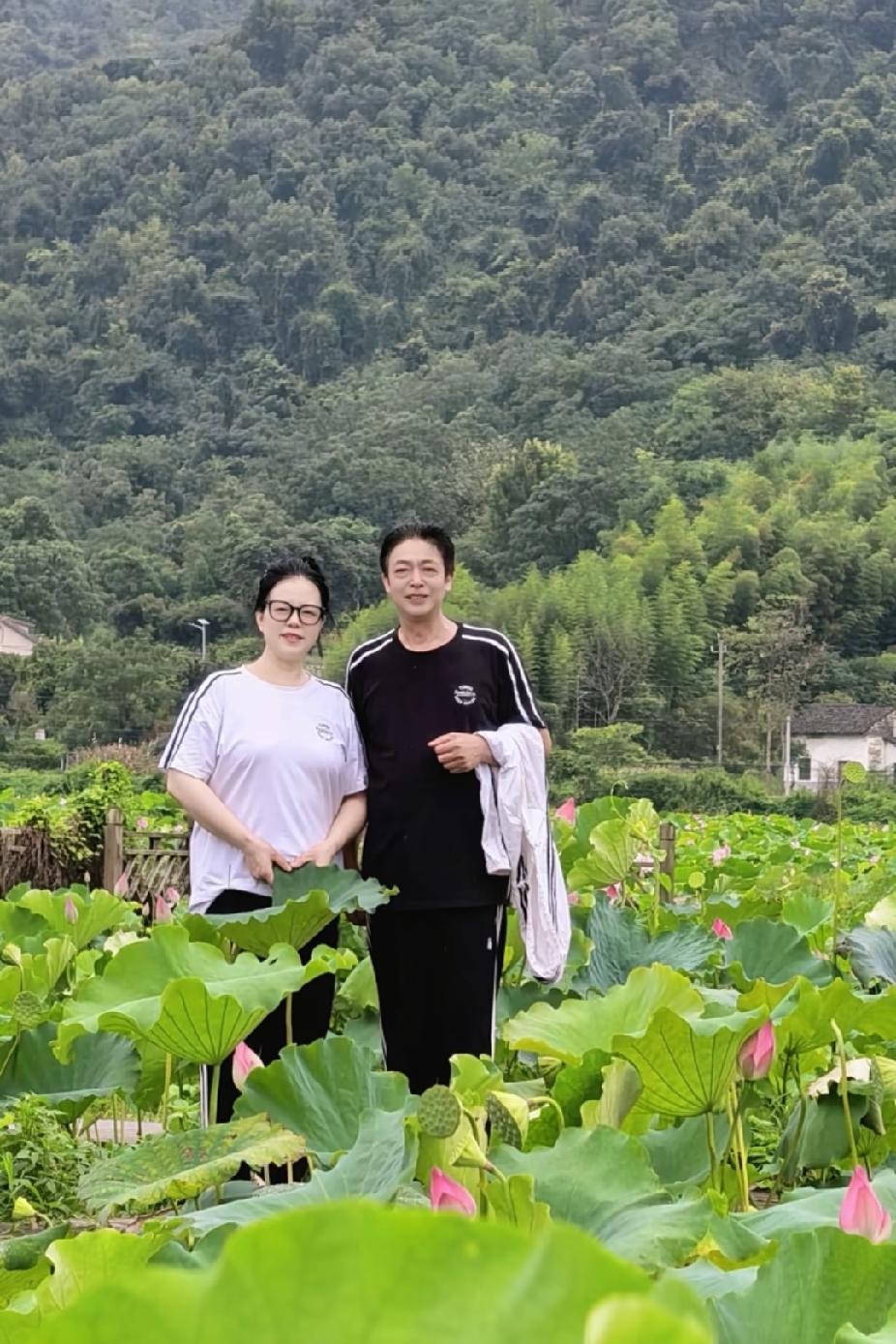 柴桑大姐直播回应：一些人的不实言论！有人说大姐说某店里的所长被请去喝茶了。
