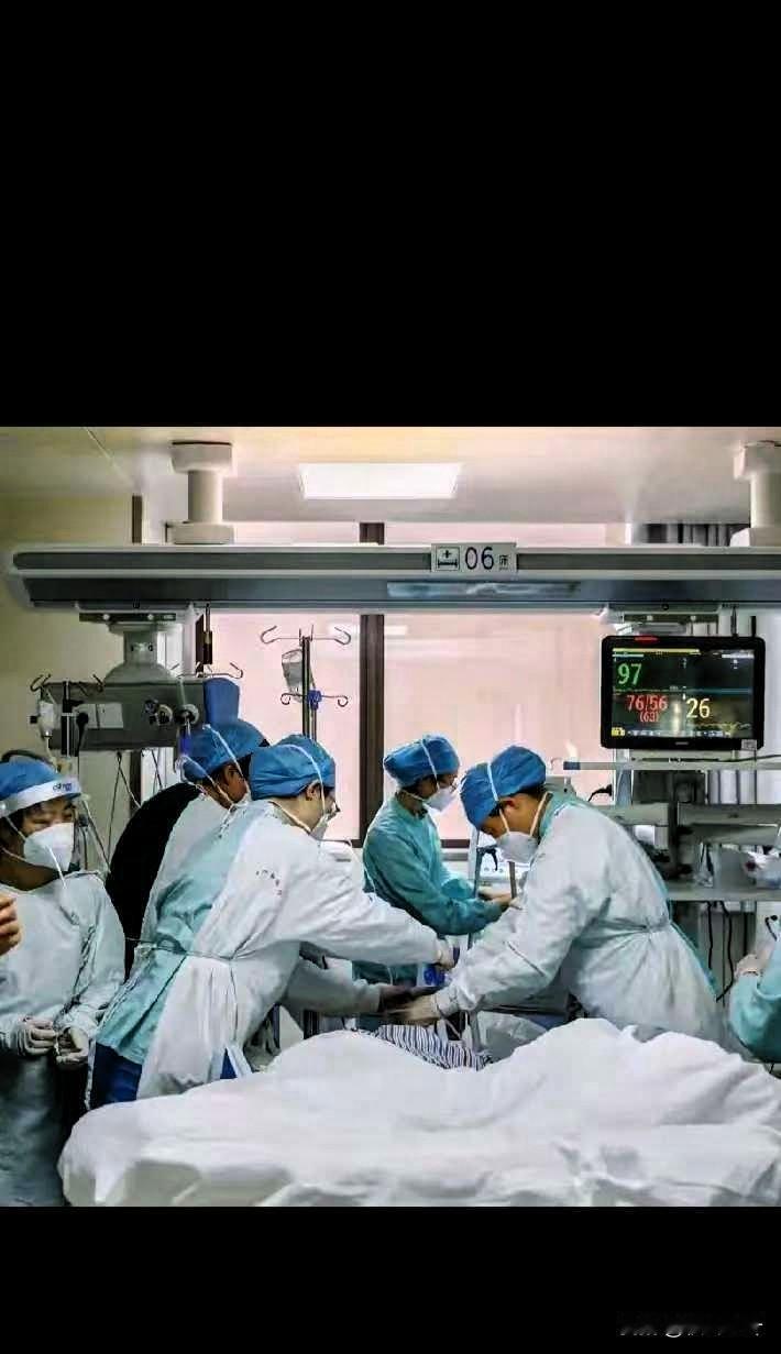 今天早上突然听到噩耗，一个朋友去世了。朋友一辈子没结婚，总说要为自己活，活得