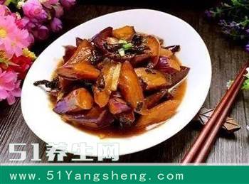 吃这些菜等于在喝油! 高血压患者一定要少吃这些菜