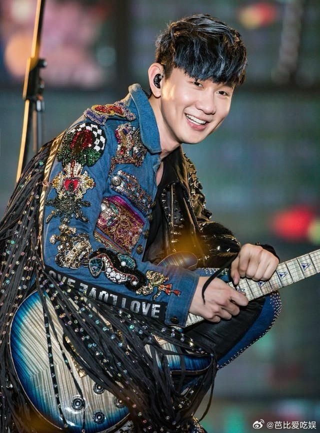 1⃣大甜甜现在很多活动都被停了，之前谈好的剧本也都黄了，她后续的剧能不能顺利播出