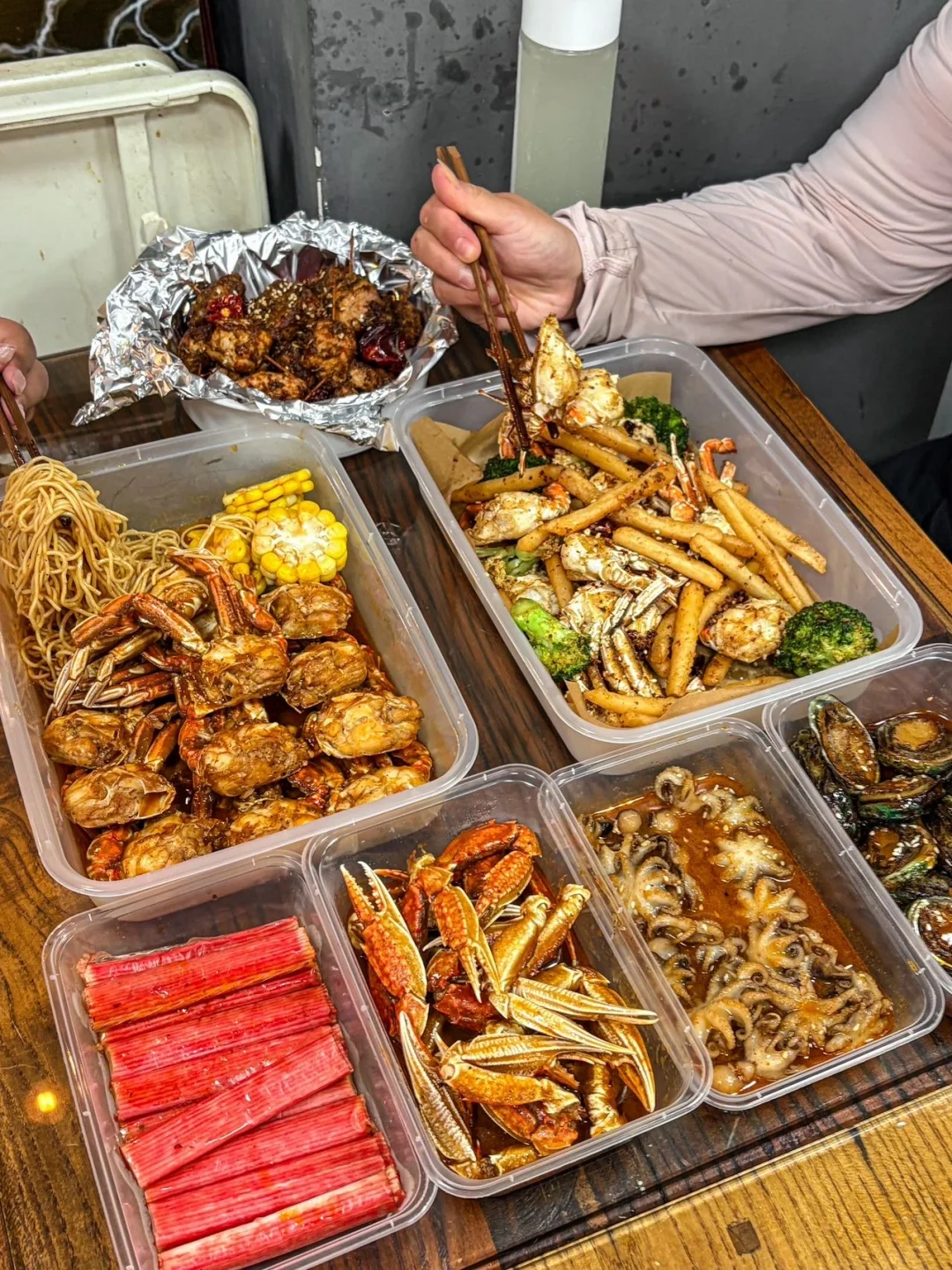 冷雨夜，就来这一口麻辣海鲜！喜欢海鲜🦞有福