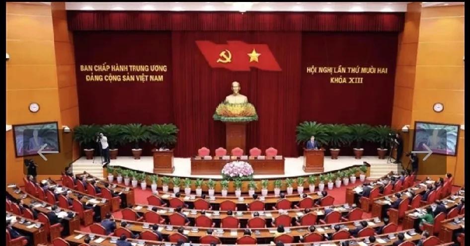 19日下午越南十三届十二次会议结束，三个重要报告只有一个达成共识，可以提交明年1