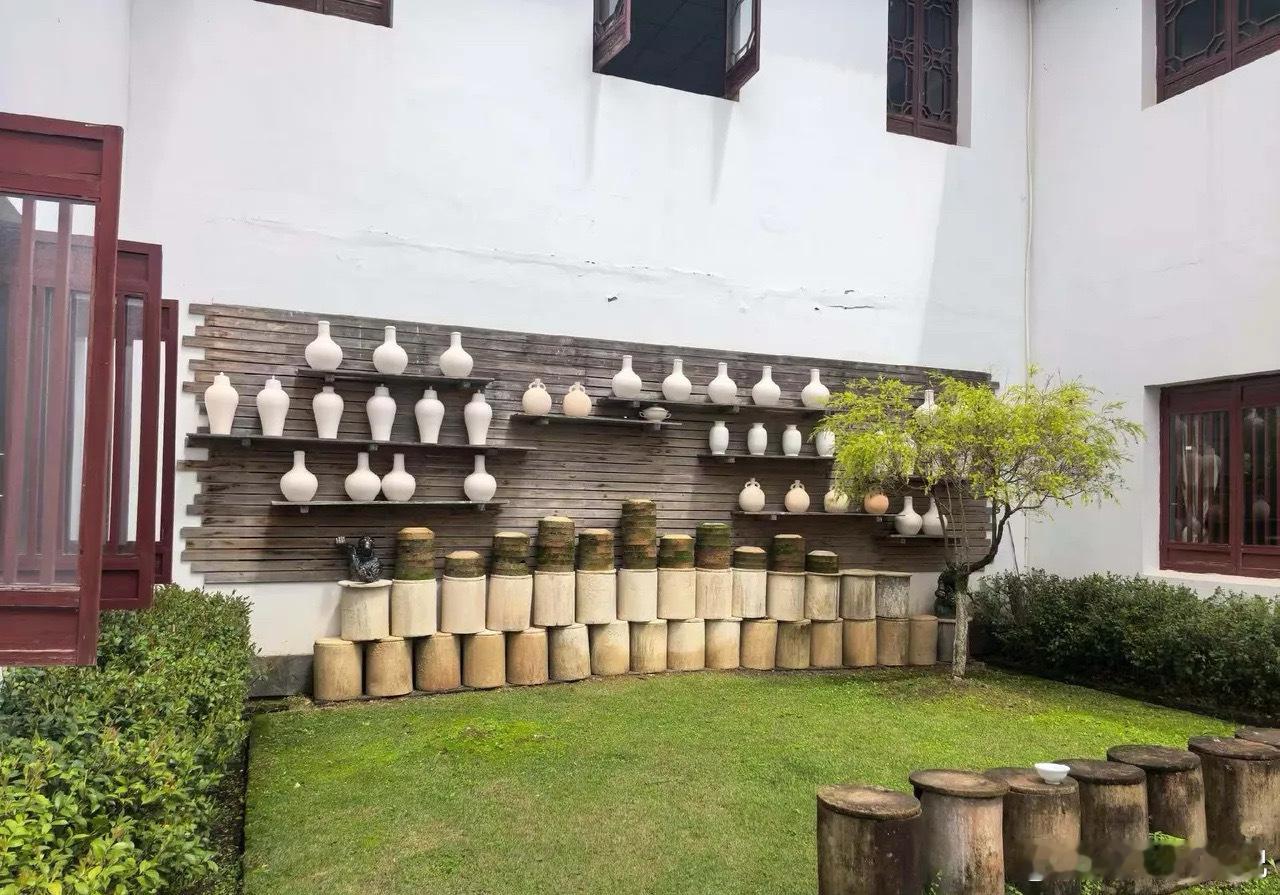 今日看盘a股月线级别主升浪，已经开始，创业板，深证，都会加速赶顶，今年出现本