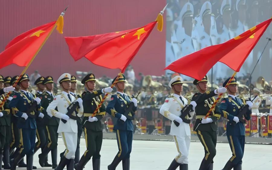 一场贸易战，撕开了多少盟友的伪装？当我们用6000多公里铁路、8000亿欧贸易额