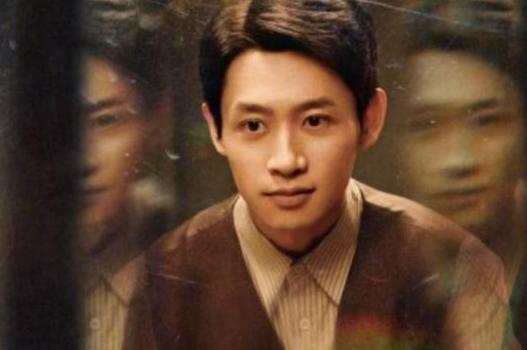 🌞魏晨估计要高兴的睡不着觉了，他怎么也想不到，沉默的荣耀都播完10天了，