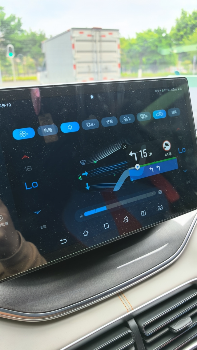 辣鸡比亚迪空调又坏了买的比亚迪宋，空调不制冷，坏了两次，车喇叭坏了两次，22年