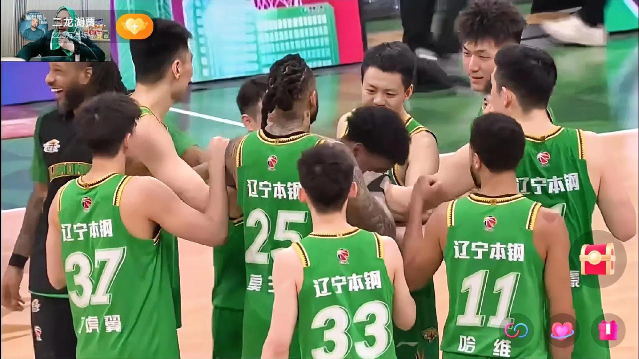 说实话，辽宁队昨晚能逆转对手反败为胜！我认为有4个人起到了至关重要作用！首先第