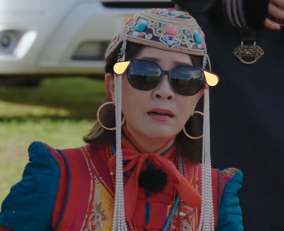 刘嘉玲，果然没有哄小孩的经验。在11月7日播出的《一路繁花2》中，刘嘉玲等人