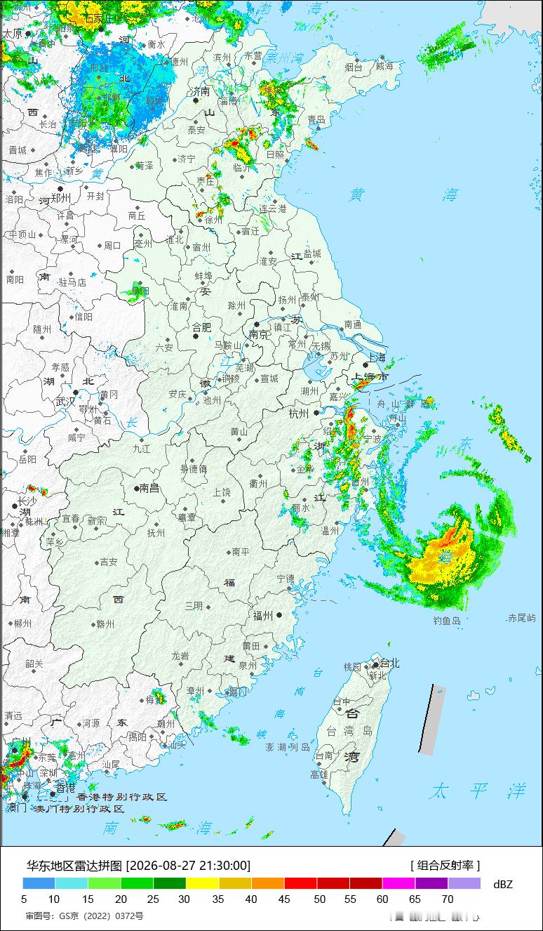 台风沙德尔今晚沙德尔整体继续西行，从云图看，北侧的风切还是很厉害的，核心眼墙区
