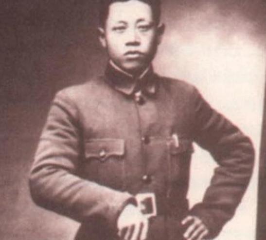 1956年补授中将的聂鹤亭，为何曾爽约毛主席，还误解朱德并触怒罗荣桓？1956