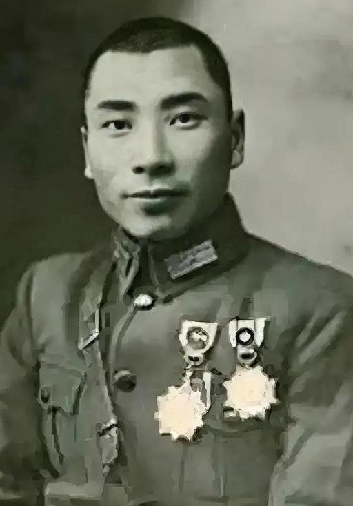 1951年2月5日，血战长沙的李玉堂被枪杀于台北碧潭刑场。临死前，蒋介石亲自在判
