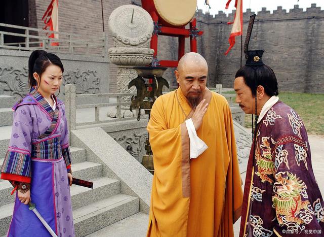 “想要我回去当皇帝，拿钱来赎朕啊。”大臣无奈，前前后后从国库掏了4亿才将这个任性