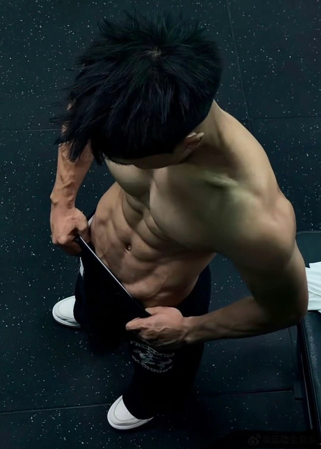健身小哥帅哥人像肌肉男体育生
