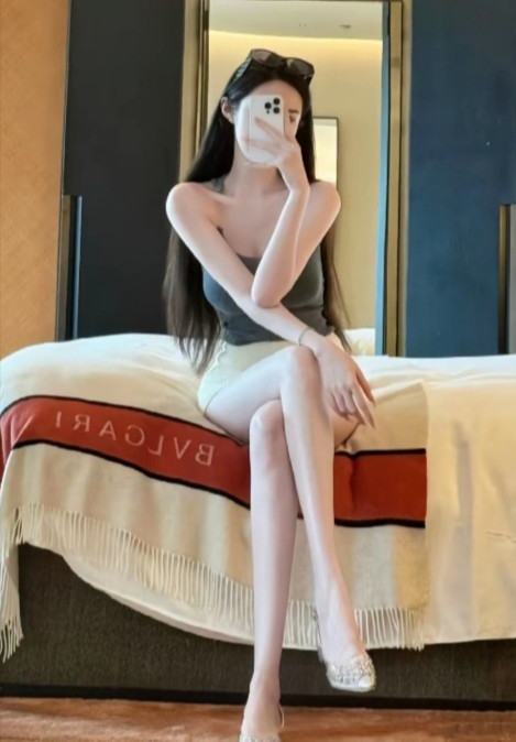 这样的，抱着睡不知道有多香