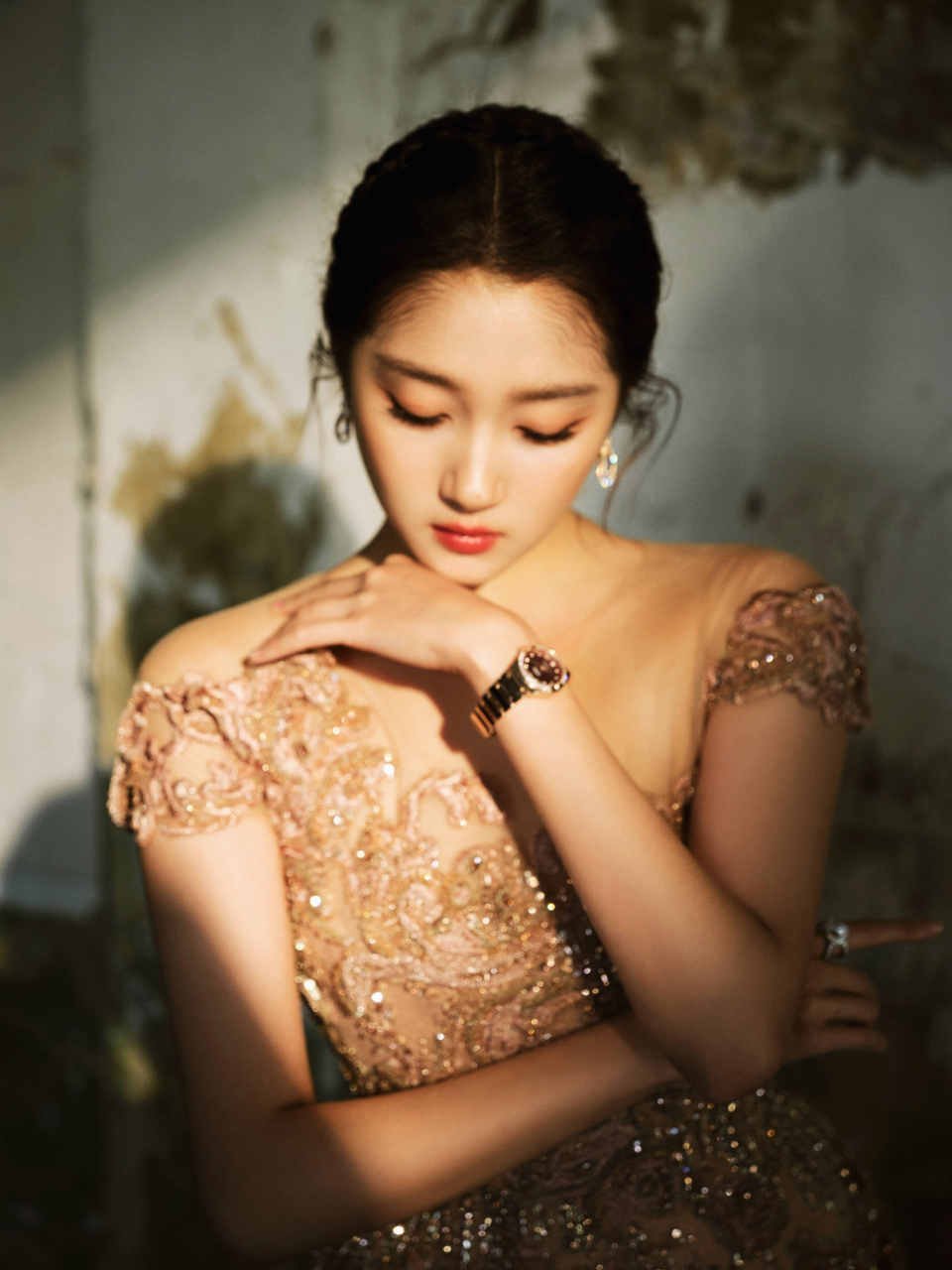 关晓彤～～关晓彤关晓彤​​​