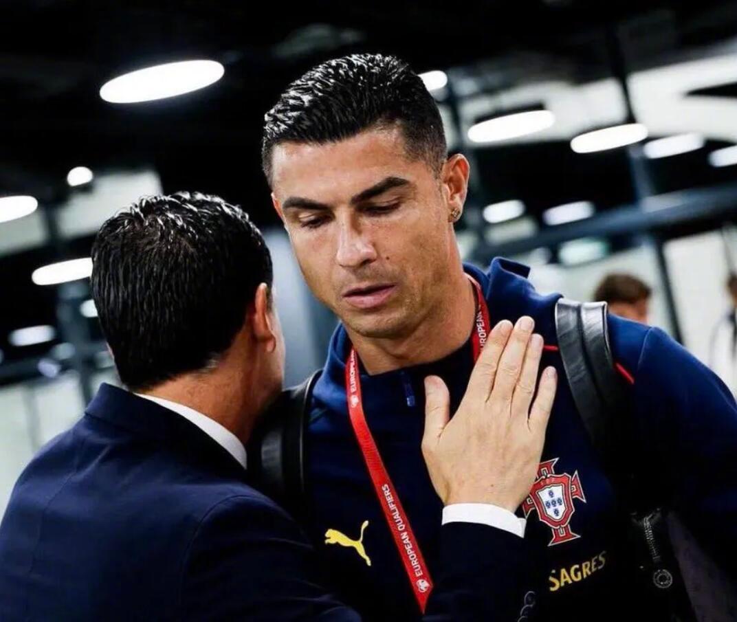 近日，葡萄牙足协主席佩德罗-普罗恩萨在接受媒体采访时谈到了葡萄牙国家队队长C罗的