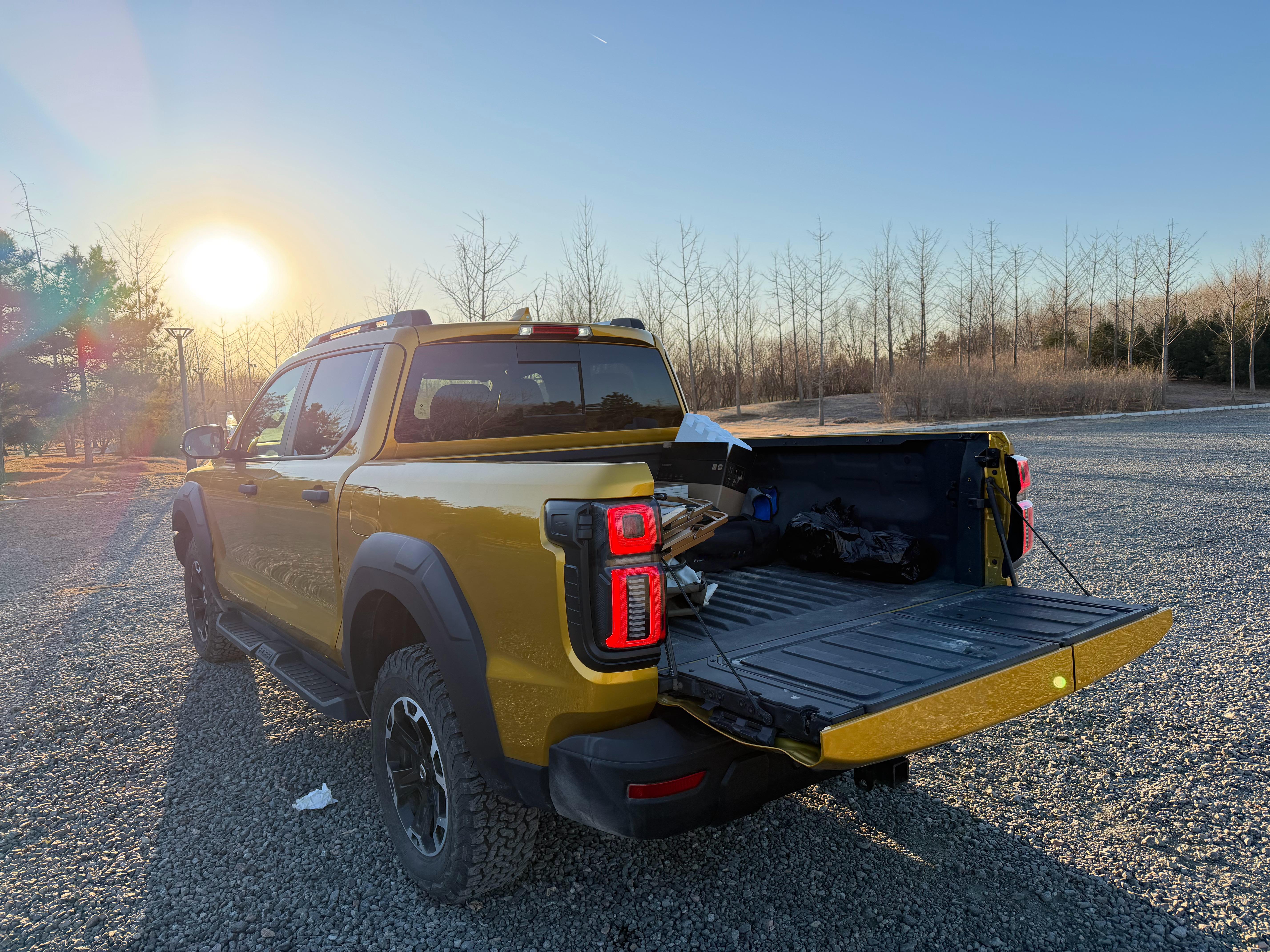 今天开我的皮卡来露营简直太能装了～北京·城市绿心森林公园