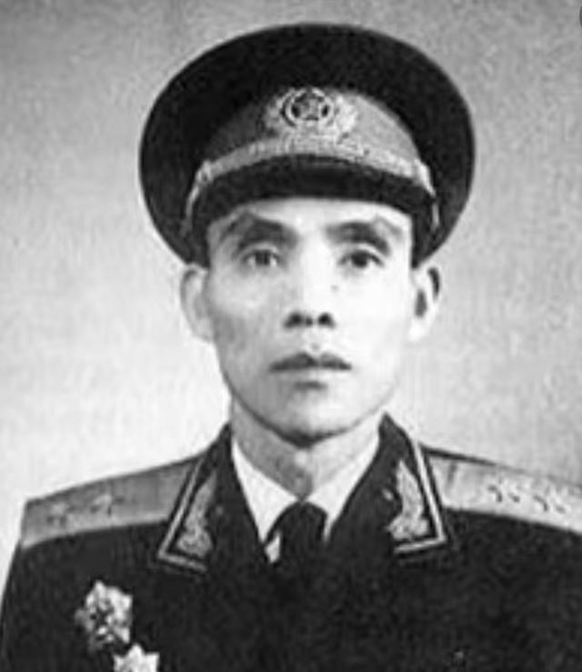 在朝鲜战争中，志愿军一共有2万多人被俘，而单是一个180师就被俘虏了3900多人