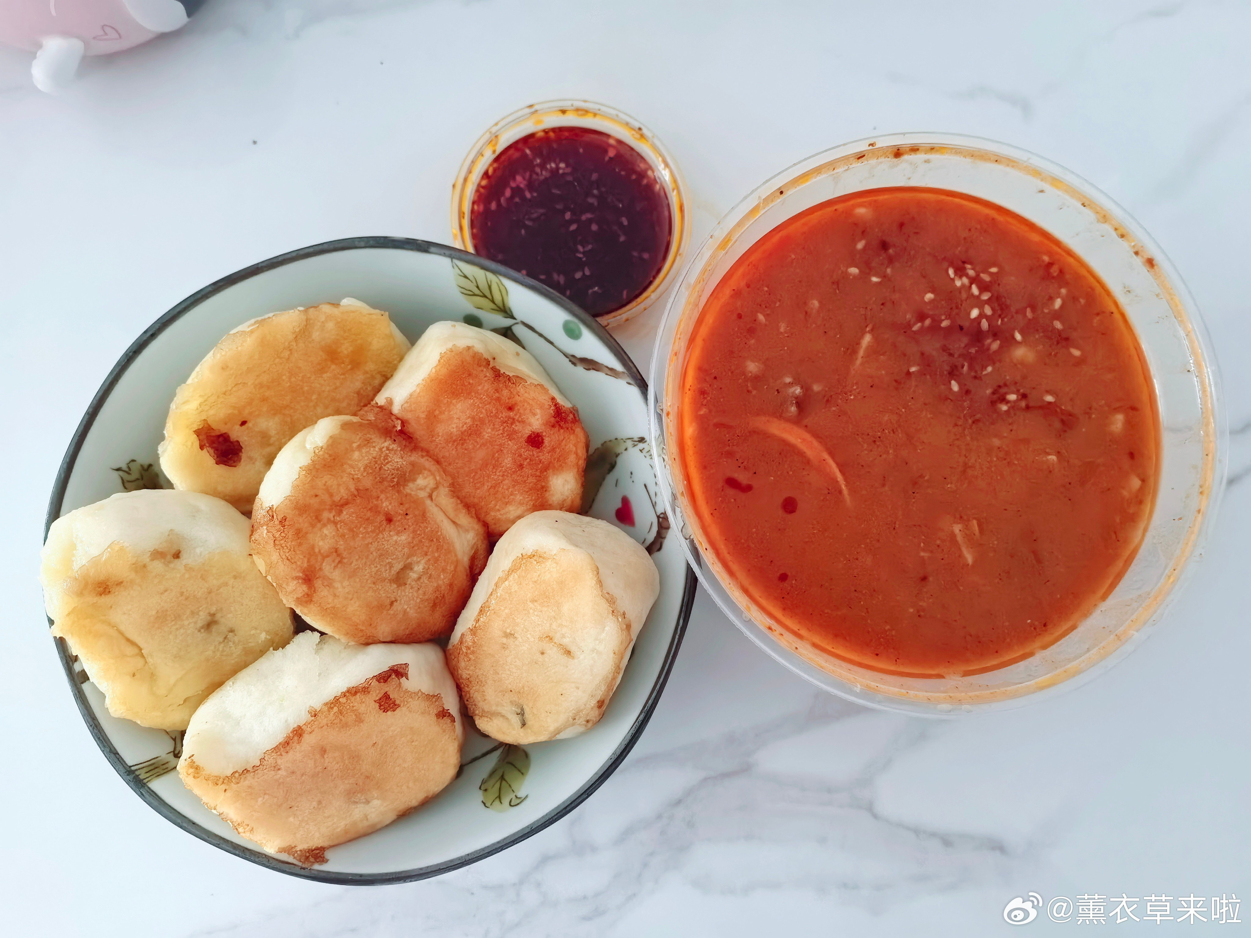 今日午餐昨天的晚饭乱七八糟的吃了点吃坏了，今天啥胃口没有，没做饭点了一份牛肉胡