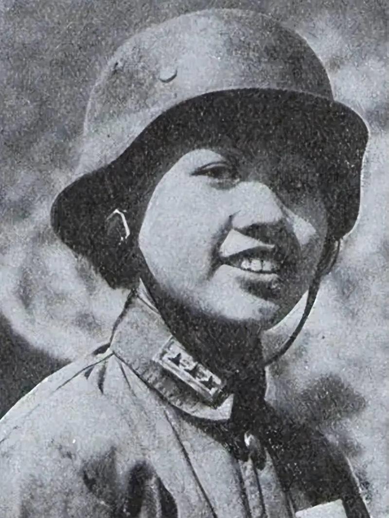 1942年，廖耀湘听说，远征军有一个女兵活着走出野人山，他大感惊奇，连忙接见她，