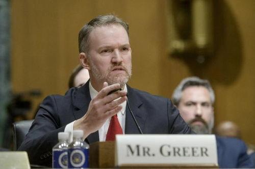 美国贸易代表格里尔最近在接受福克斯新闻采访时说了句话，他说加拿大这是跟着中国“学