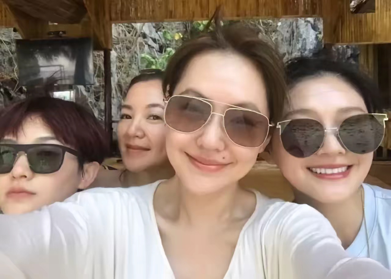 其实早在2019年的时候大s的身体已经非常差了，只不过大家都没有看出来。那时候她